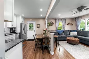 38 Wanaque Ave, Wanaque, NJ 07420 - Photo 5