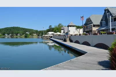 49 Ledgewood Trl, Sparta Township, NJ 07871 - Photo 3