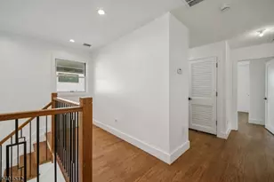 19 Mountain Ave, Mahwah, NJ 07430 - Photo 9