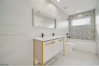 19 Mountain Ave, Mahwah, NJ 07430 - Photo 15