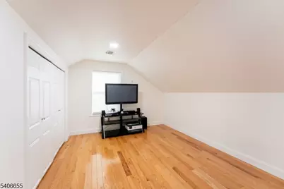 144 Silleck St, Clifton, NJ 07013 - Photo 19
