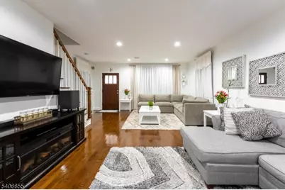 144 Silleck St, Clifton, NJ 07013 - Photo 3