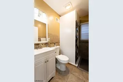 144 Silleck St, Clifton, NJ 07013 - Photo 9