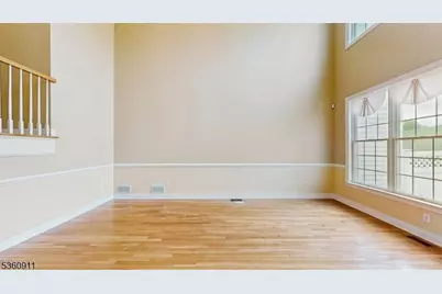 104 Briar Ct, Hardyston Township, NJ 07419 - Photo 3