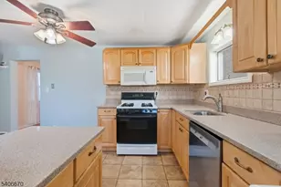 109 High St, Cranford Township, NJ 07016 - Photo 15