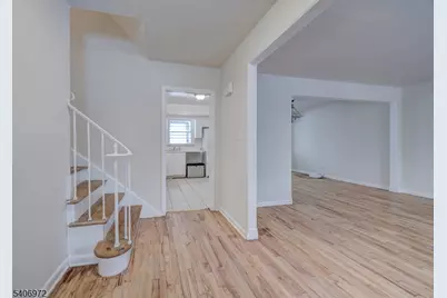 27 Old Short Hills Rd, West Orange Township, NJ 07052 - Photo 3