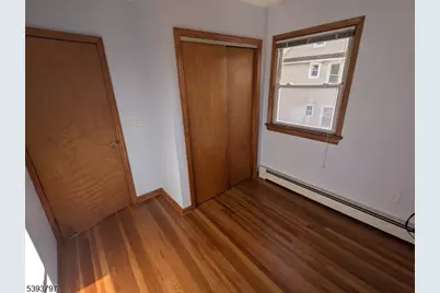 111 E 13th St, Linden, NJ 07036 - Photo 31