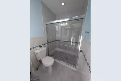 111 E 13th St, Linden, NJ 07036 - Photo 15