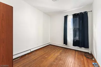 22 Arthur St, Clifton, NJ 07011 - Photo 7