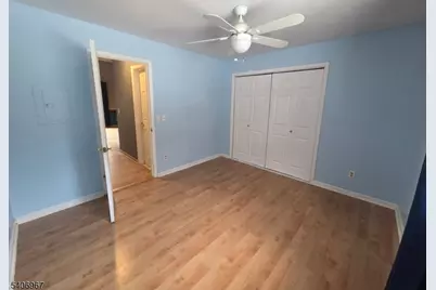 23 Wimbledon Dr #10, Vernon, NJ 07462 - Photo 13