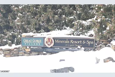 23 Wimbledon Dr #10, Vernon, NJ 07462 - Photo 3