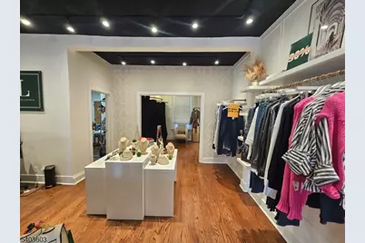 21 Leigh St, Clinton, NJ 08809 - Photo 5