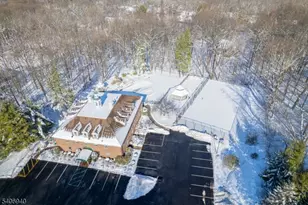 6411 Richmond Rd, West Milford, NJ 07480 - Photo 13