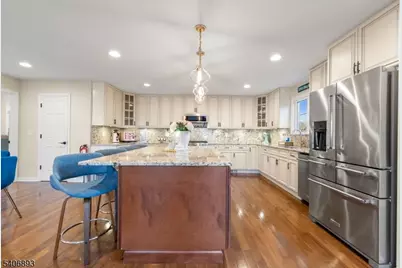 2 Roger Ave, Cranford Township, NJ 07016 - Photo 17