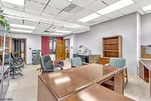 112 N Wood Ave, Linden, NJ 07036 - Photo 9