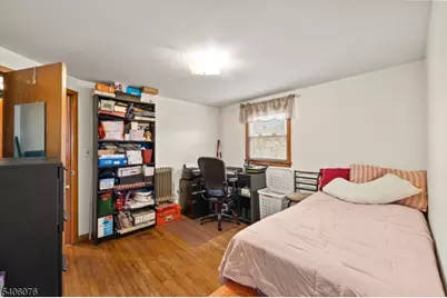 19 Inwood St, Clifton, NJ 07011 - Photo 5