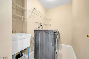 52 Gordon Cir, Parsippany, NJ 07054 - Photo 17