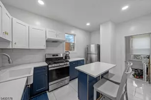 1025 Rivington St, Roselle, NJ 07203 - Photo 3