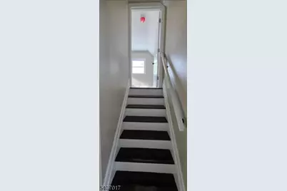 22 Robin Pl, Sayreville, NJ 08859 - Photo 11