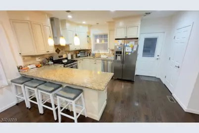 246 Harding Ave, Clifton, NJ 07011 - Photo 7