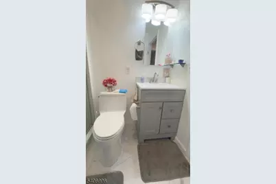 246 Harding Ave, Clifton, NJ 07011 - Photo 19