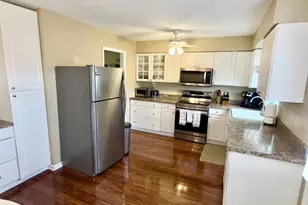 203 Columbia Common, Hillsborough Township, NJ 08844 - Photo 3