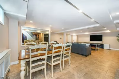 15 Saint Michaels Pl, Clifton, NJ 07013 - Photo 15