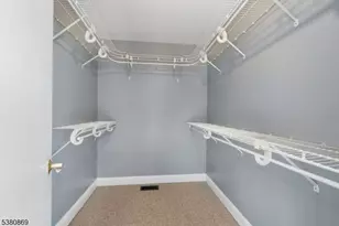 255 Resnik Ct, Franklin Township, NJ 08873 - Photo 17