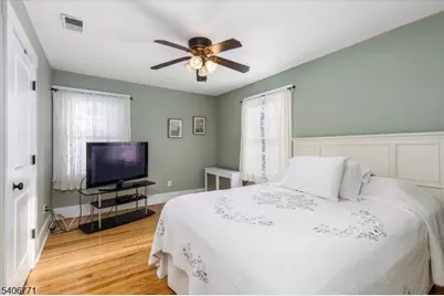 32 N Spring Garden Ave, Nutley, NJ 07110 - Photo 17