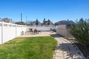 518 Miner Terrace, Linden, NJ 07036 - Photo 11