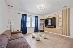 28 Hoffman Pl, Irvington, NJ 07111 - Photo 5