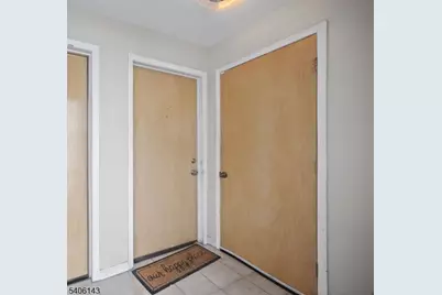 28 Hoffman Pl, Irvington, NJ 07111 - Photo 7