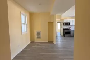 251 Clinton Pl, Newark, NJ 07112 - Photo 3