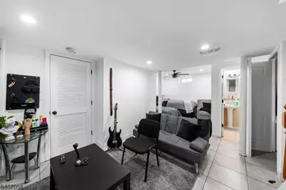 25 Evelyn Ct, Maplewood, NJ 07040 - Photo 25