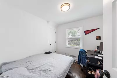 25 Evelyn Ct, Maplewood, NJ 07040 - Photo 9