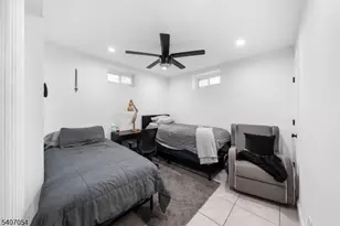 25 Evelyn Ct, Maplewood, NJ 07040 - Photo 23