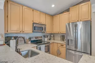 9 High Pond Ln, Bedminster Township, NJ 07921 - Photo 15