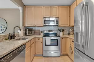 9 High Pond Ln, Bedminster Township, NJ 07921 - Photo 17