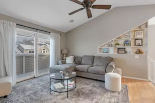 9 High Pond Ln, Bedminster Township, NJ 07921 - Photo 5