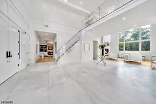 39 Westmount Dr, Livingston, NJ 07039 - Photo 5