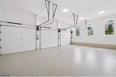 39 Westmount Dr, Livingston, NJ 07039 - Photo 45