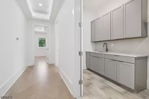 39 Westmount Dr, Livingston, NJ 07039 - Photo 31