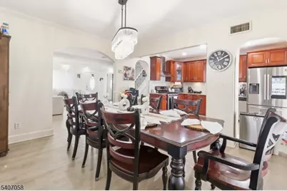 273 E 6th St, Clifton, NJ 07011 - Photo 5