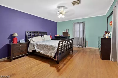 16 Parkview Pl, Passaic, NJ 07055 - Photo 23