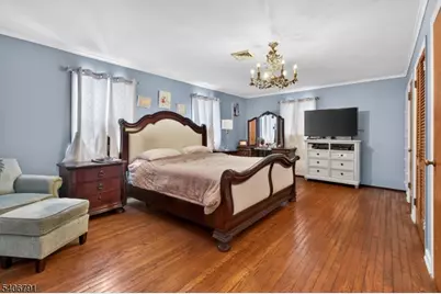 16 Parkview Pl, Passaic, NJ 07055 - Photo 15