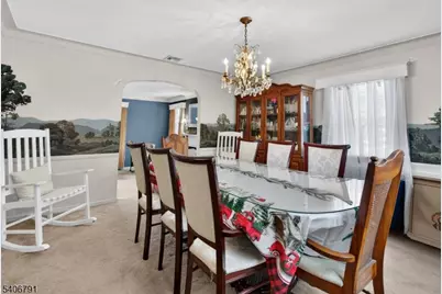 16 Parkview Pl, Passaic, NJ 07055 - Photo 5