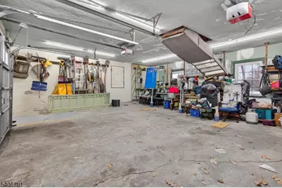 16 Parkview Pl, Passaic, NJ 07055 - Photo 29