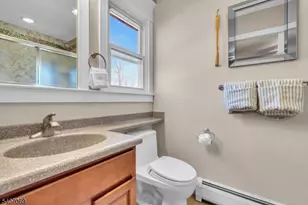 28 Toby Dr, Roxbury Township, NJ 07876 - Photo 19