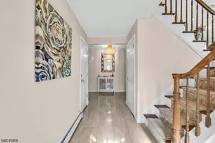 28 Toby Dr, Roxbury Township, NJ 07876 - Photo 9