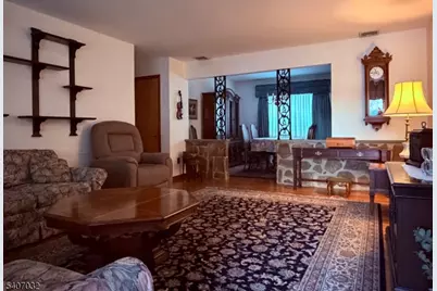 85 Fulton St, Clark Township, NJ 07066 - Photo 5